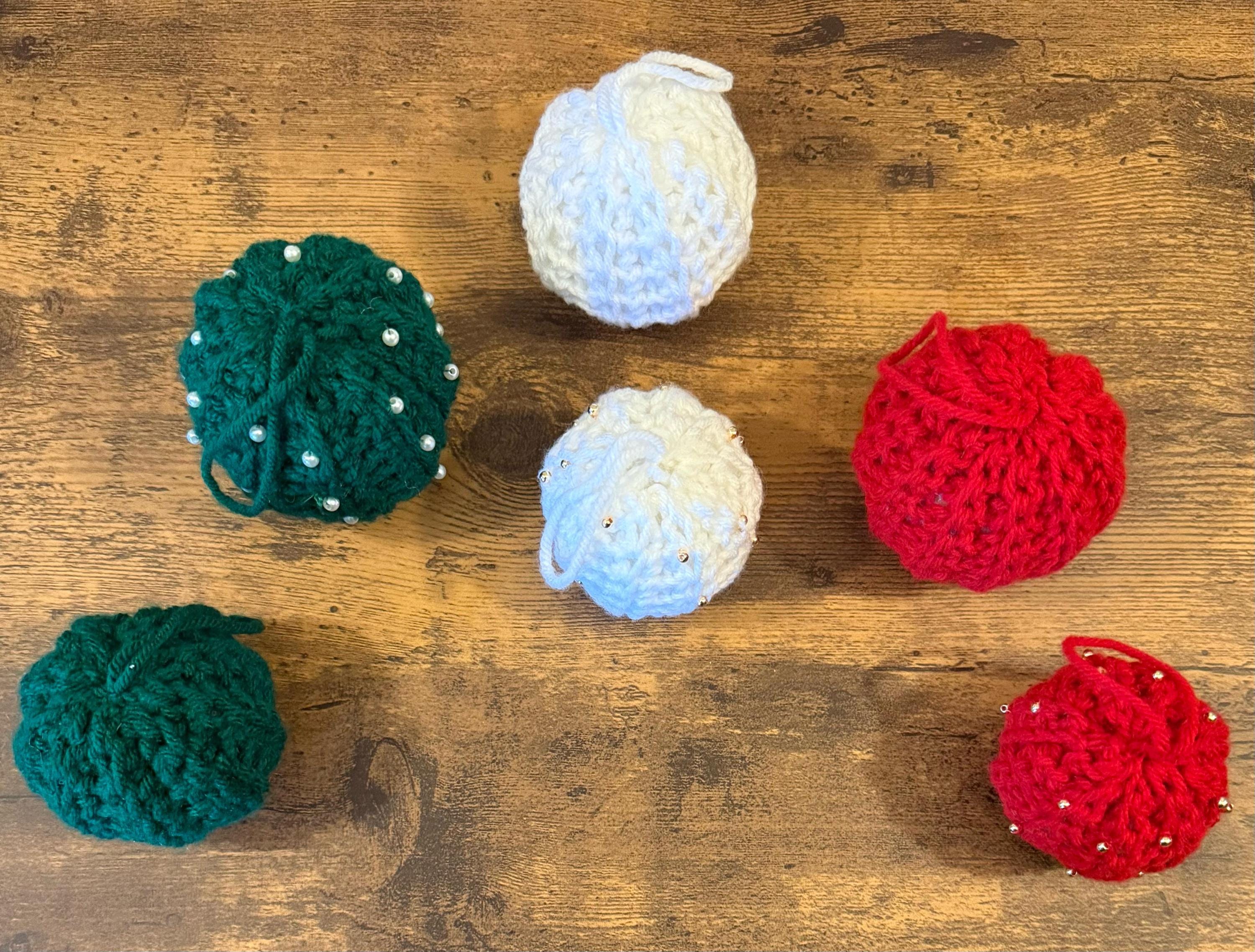 Crochet Christmas Ornaments | Handmade Holiday Baubles | Red Green White Décor | Beaded or Plain | Giftable Tree Decorations
