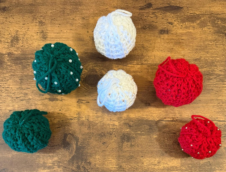 Crochet Christmas Ornaments | Handmade Holiday Baubles | Red Green White Décor | Beaded or Plain | Giftable Tree Decorations