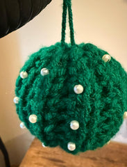 Crochet Christmas Ornaments | Handmade Holiday Baubles | Red Green White Décor | Beaded or Plain | Giftable Tree Decorations