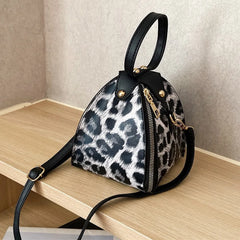 Fashion Women‘S Messenger Bag Creative Coin Purse Pu Leather Bag Trend Print Dumpling Shape Wallet Gift Shoulder Bags