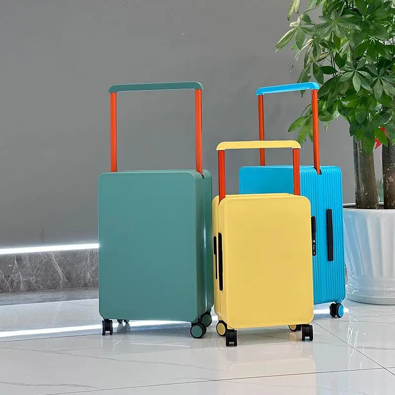 Wide pull suitcase, women&