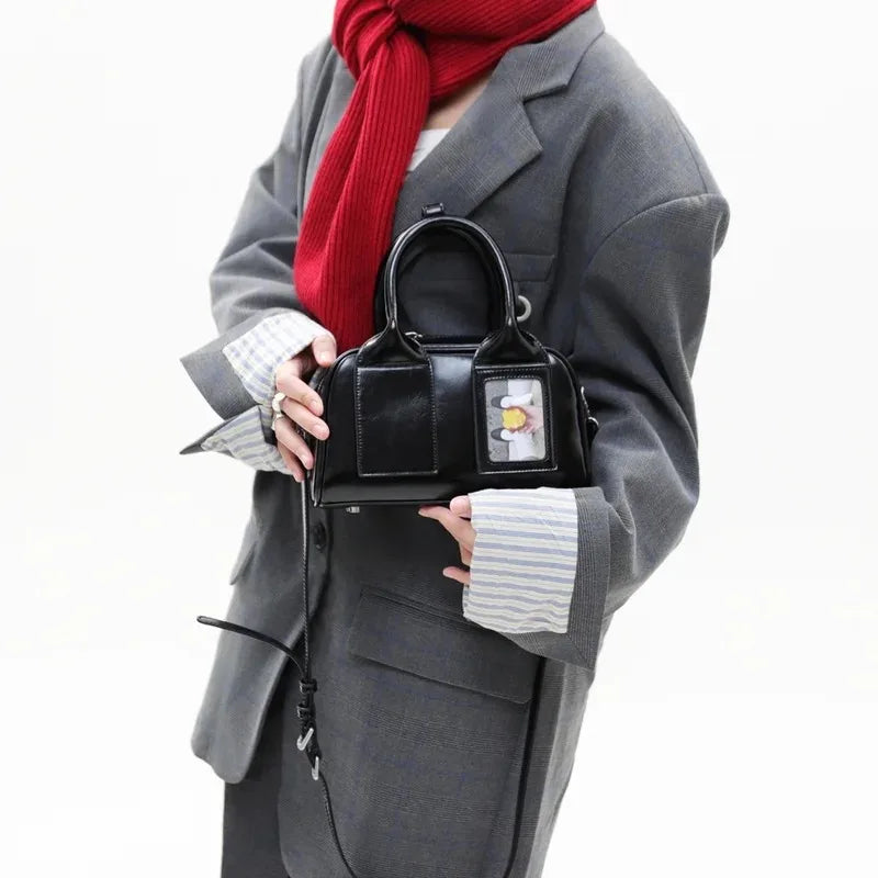 Compact K-pop crossbody bag for petite frames Stylish niche Boston pillow-shaped shoulder bag for women